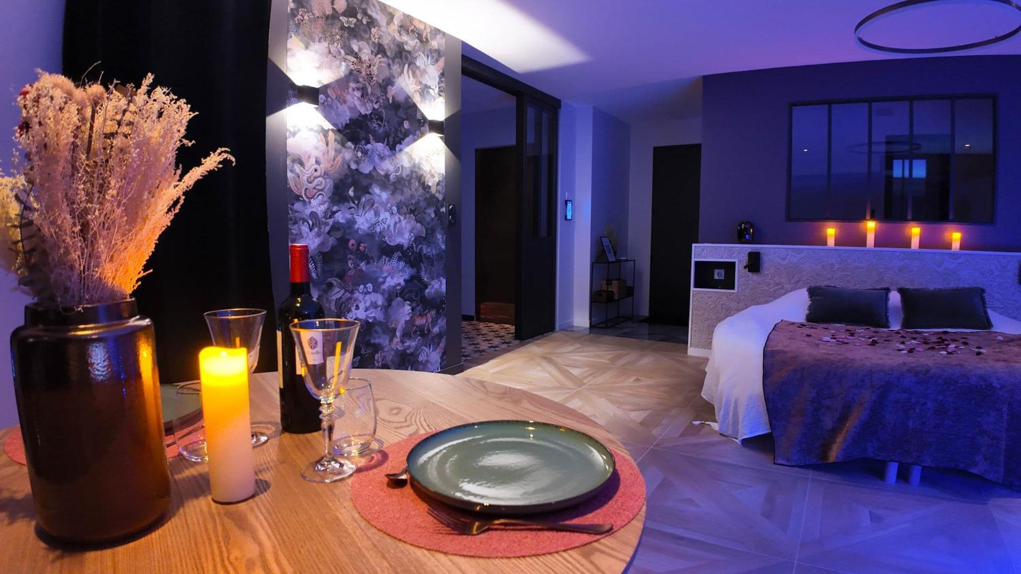 Les Suites Du Payre - Suite Romance Saint-Hilaire-de-Talmont Bagian luar foto